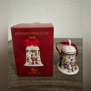 Hutschenreuther Vintage Christmas Bell 2008  Annual Christmas Bell, Porcelain.